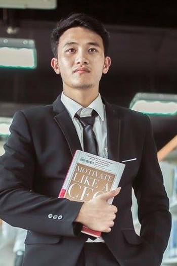 M&igrave;nh biết đến Capstone v&agrave; c&aacute;c chương tr&igrave;nh triển l&atilde;m do Capstone tổ chức th&ocirc;ng qua internet như một điều may mắn. Sau khi tham dự triển l&atilde;m, m&igrave;nh đ&atilde; ...